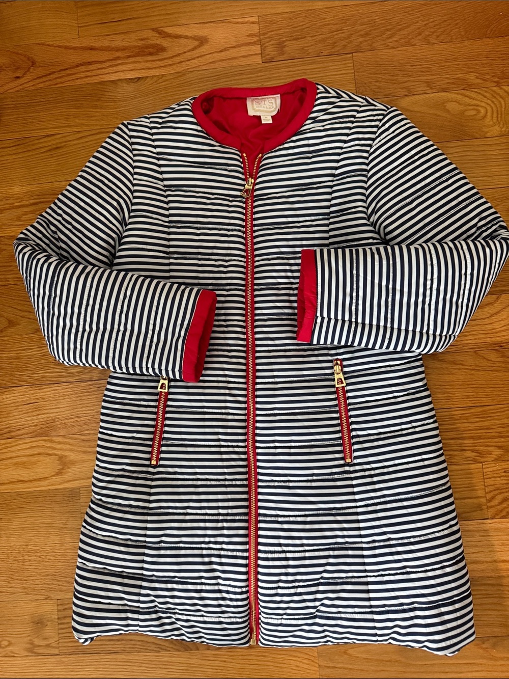 Sail to Sable STS Striped Quilted Jacket with Red Trim white navy medium coat - Picture 3 of 6